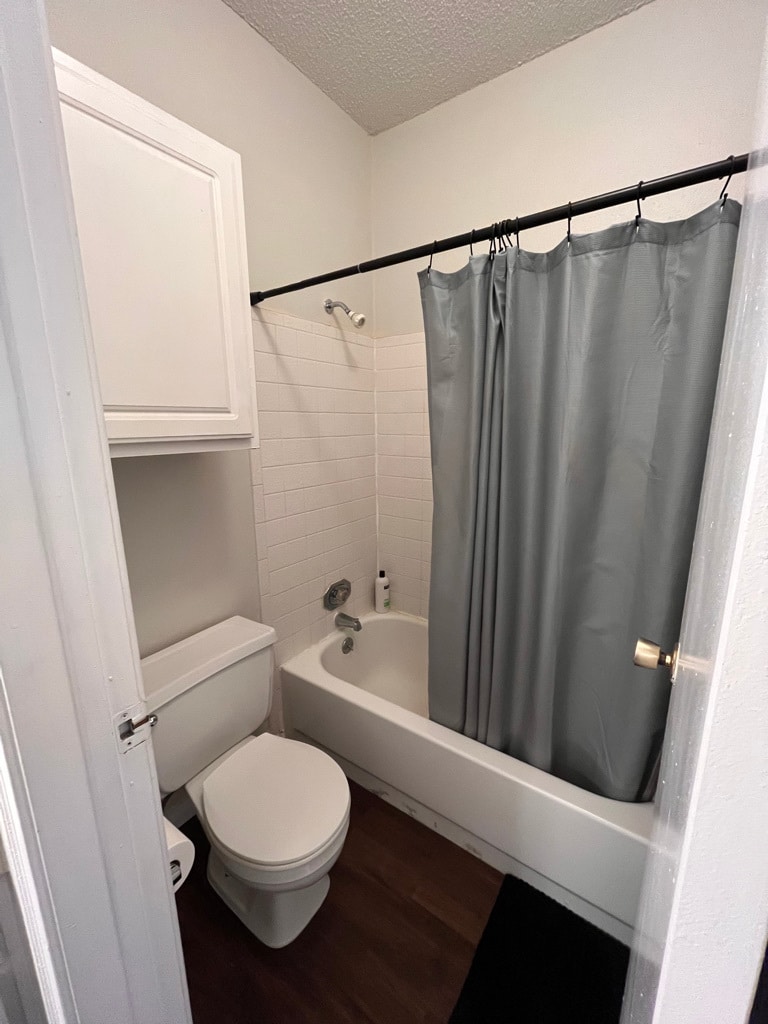 Primary Bathroom - 12166 Metric Blvd