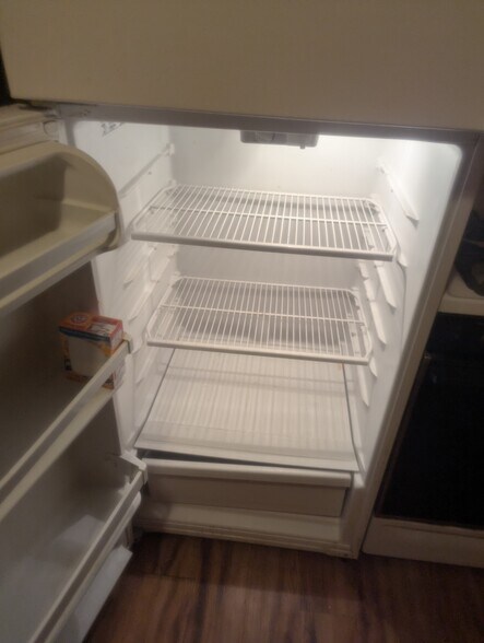 Refrigerator - 1722 S Ashland Ave