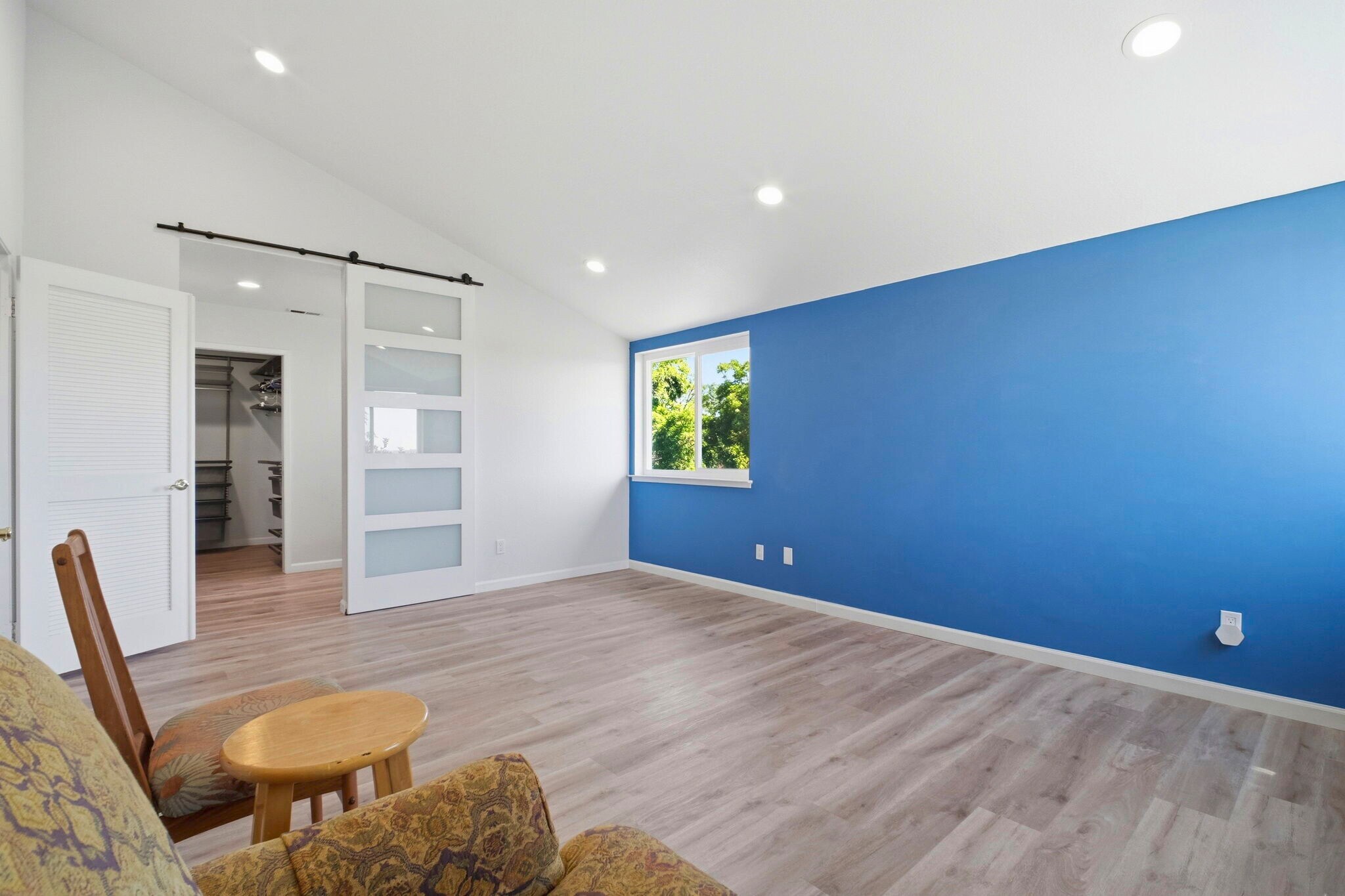 Building Photo - 6001 Castlebrook Dr