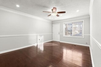 Building Photo - 2166 Park Terrace