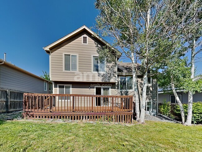 Building Photo - 13656 Adams St