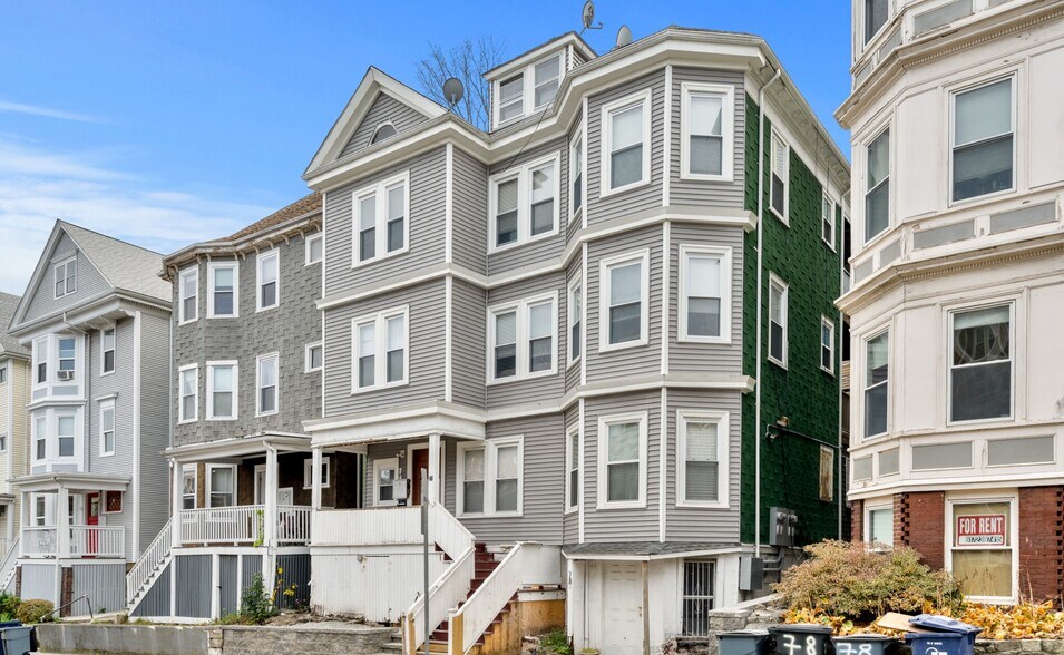 Building Photo - 78 Hillside St