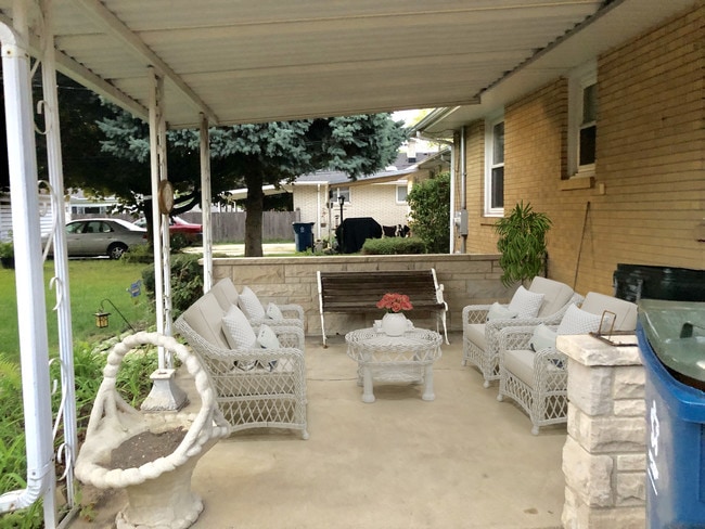 Building Photo - 1807 Oakland Ave