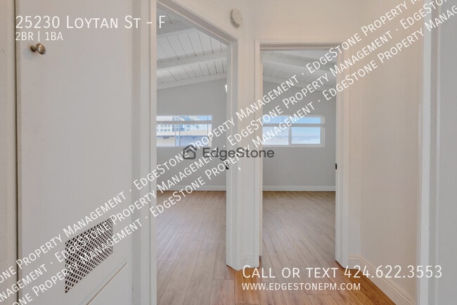 Building Photo - 25230 Loytan St