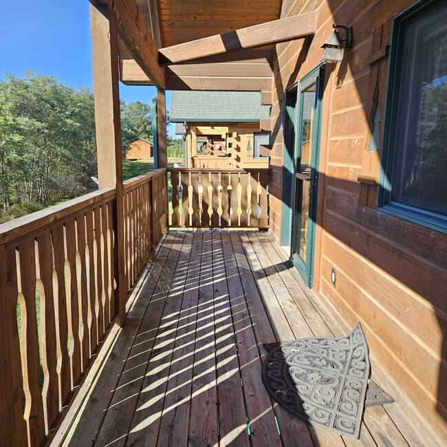 Deck - 459 Overlook Ct