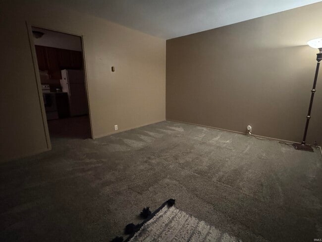 Building Photo - 709 Thornberry Dr