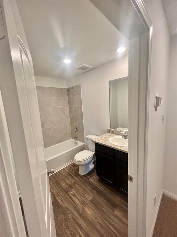 Building Photo - 125 Maywood Ln