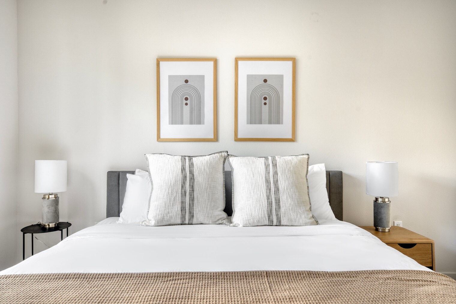 Building Photo - 650 E Capitol Ave