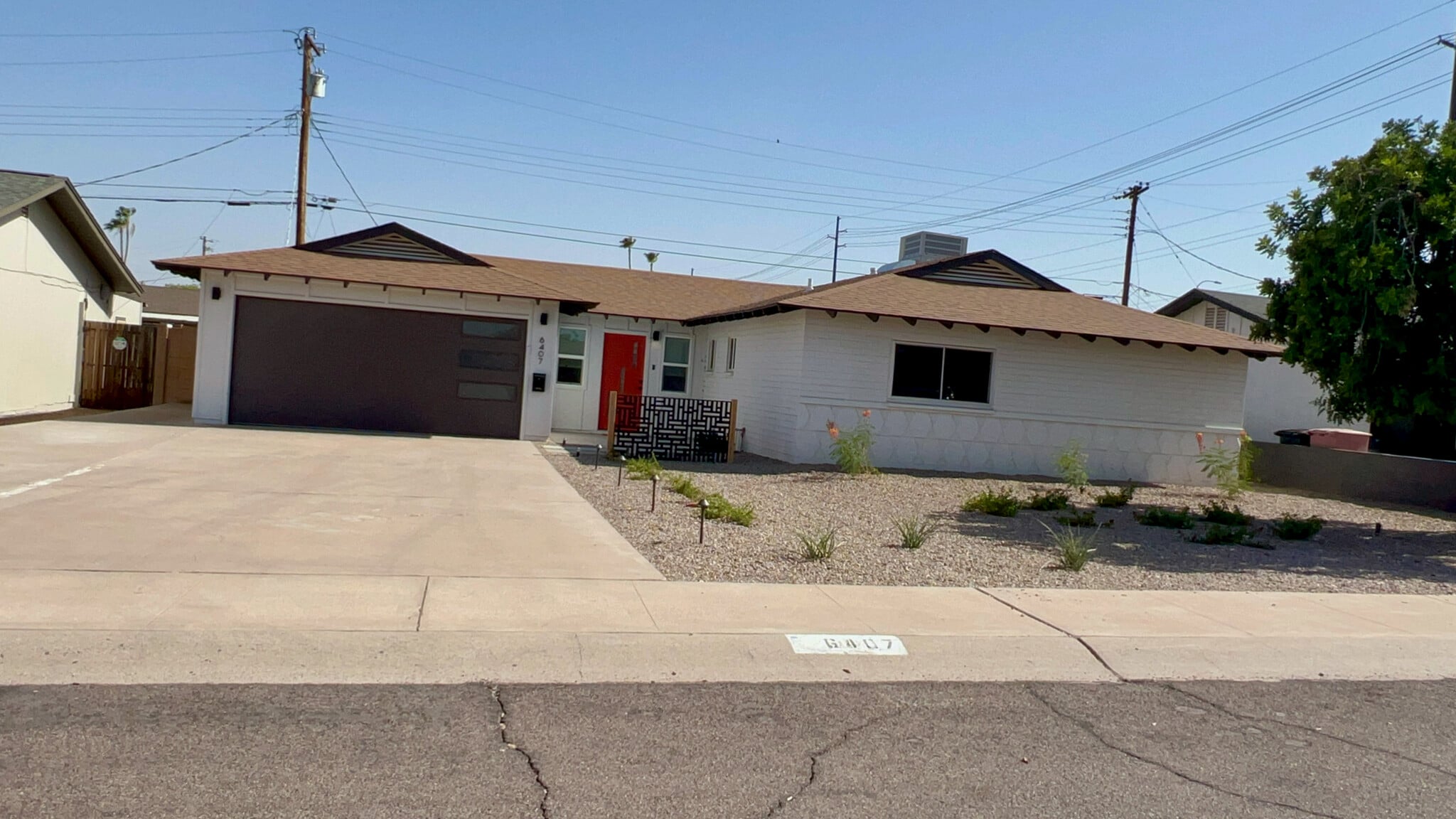 Building Photo - 6407 E Wilshire Dr