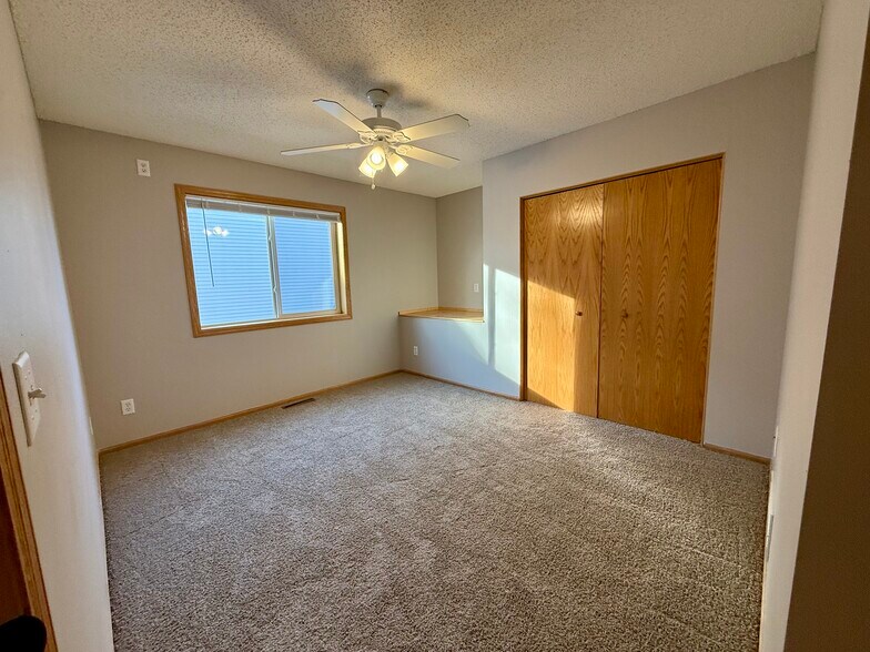 Building Photo - 176 Pheasant Ridge Dr