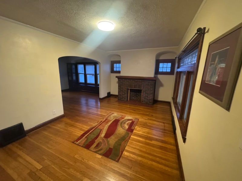 Building Photo - 7414 Marlborough Ave