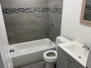 Building Photo - 3328 Lynnfield Dr