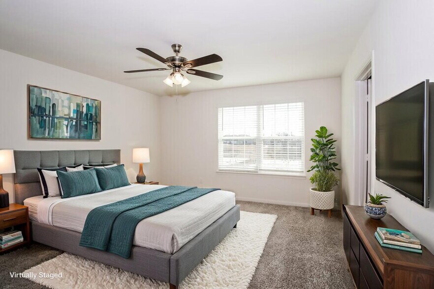 Building Photo - 204 Marsh Ln