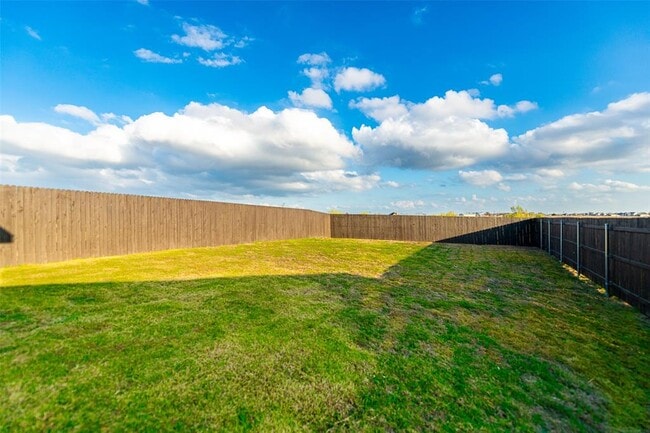 Building Photo - 403 Cross Barn Blvd