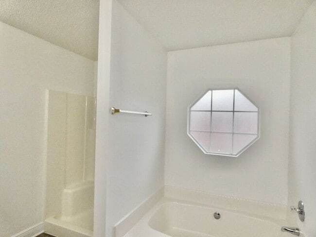 Building Photo - 7945 Amethyst Dr