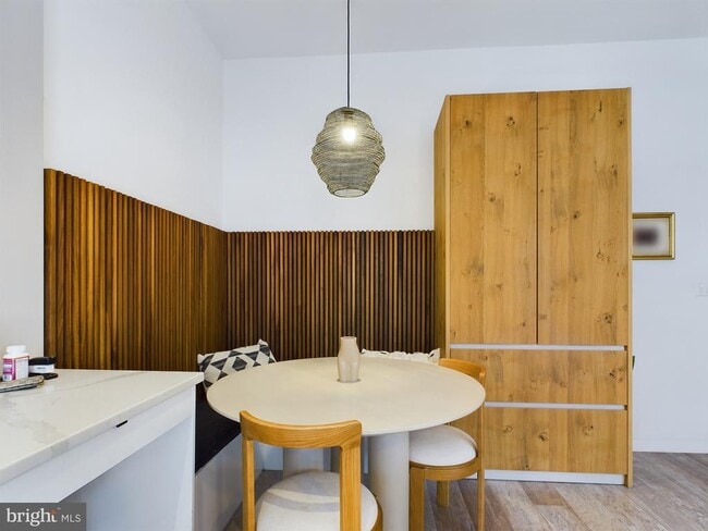 Building Photo - 1114 Shackamaxon St