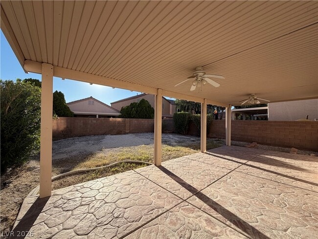 Building Photo - 9584 Withering Pine St