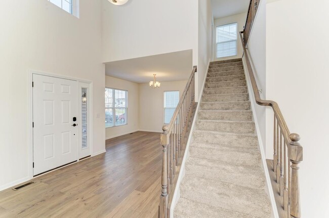 Building Photo - 15303 S Sawgrass Cir