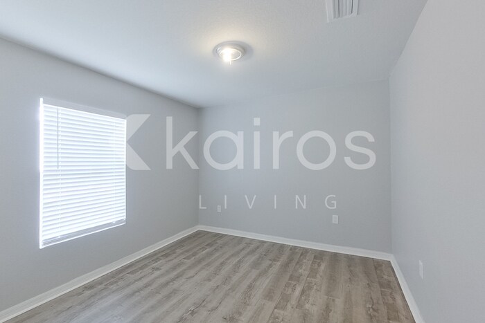 Building Photo - 2227 NW 11th Ct