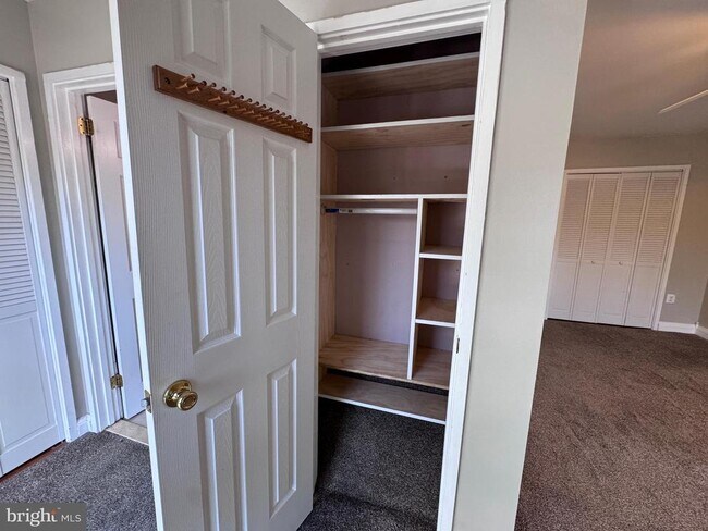 Building Photo - 3034 Sugar Ln