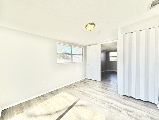 Building Photo - 5396 68th Way N