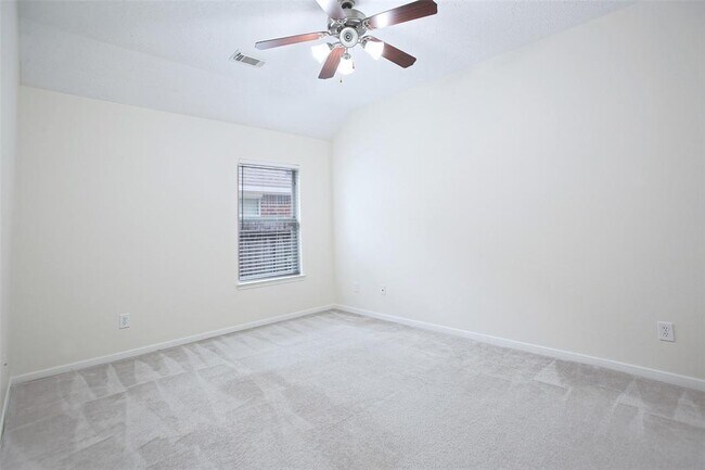Building Photo - 13335 White Ibis Dr