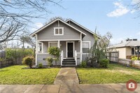 Building Photo - 1421 Citrus Ave