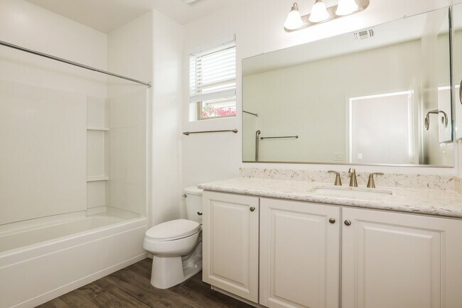 Building Photo - 12631 W Junipero Ct