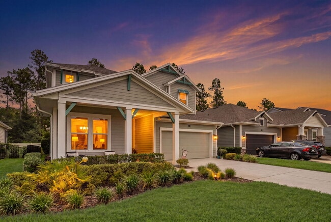 Building Photo - Like New Luxury Home For Rent In St. John County.