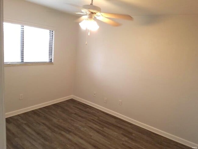 Building Photo - 148 Ashley Dr