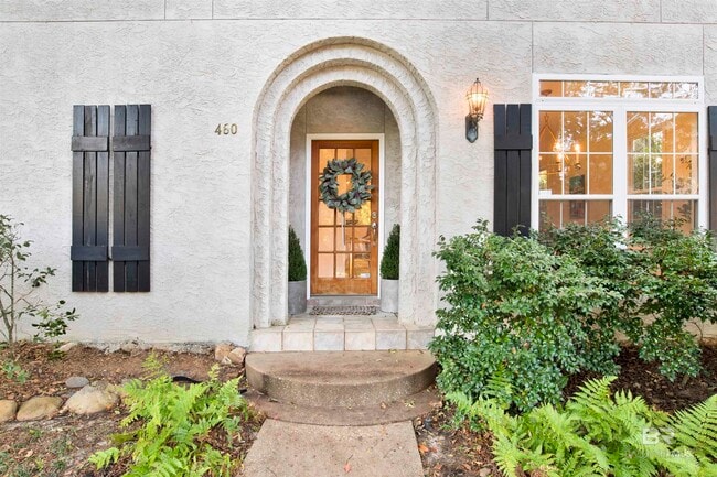 Building Photo - 460 Equality Ave