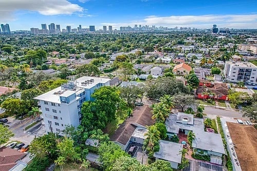 Building Photo - 1711 Washington St