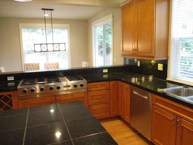 Building Photo - 11611 52nd Ave Ct NW
