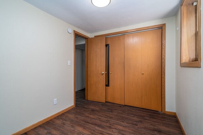 Building Photo - Single Family Home - Located Near Campus