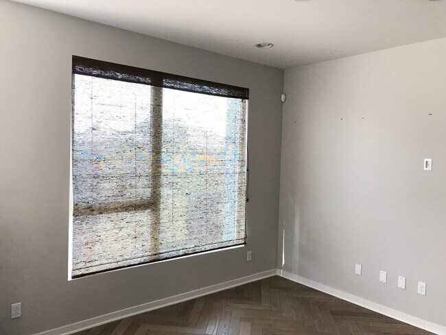 Building Photo - 5628 W Observation Ln