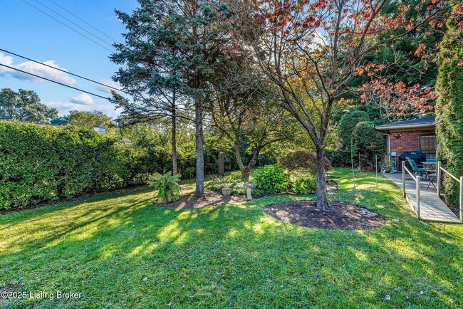 Building Photo - 1515 Vivian Ln