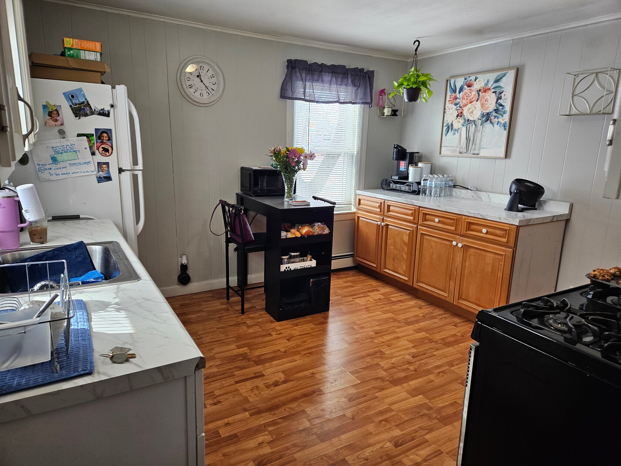 Kitchen - 1058 Post Rd