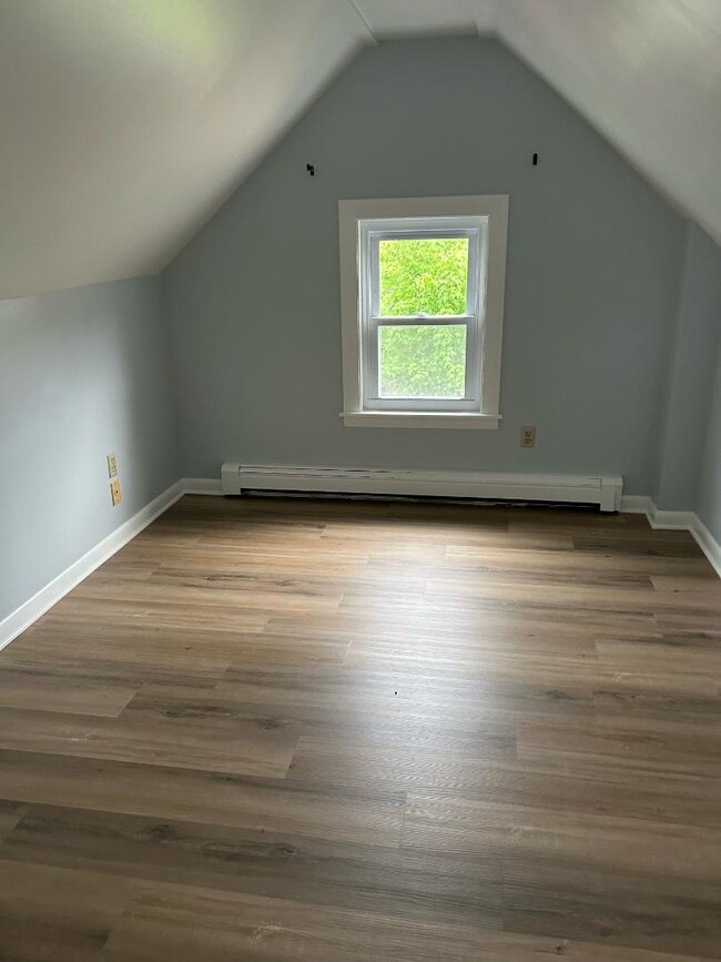 Building Photo - 29 Jackson St