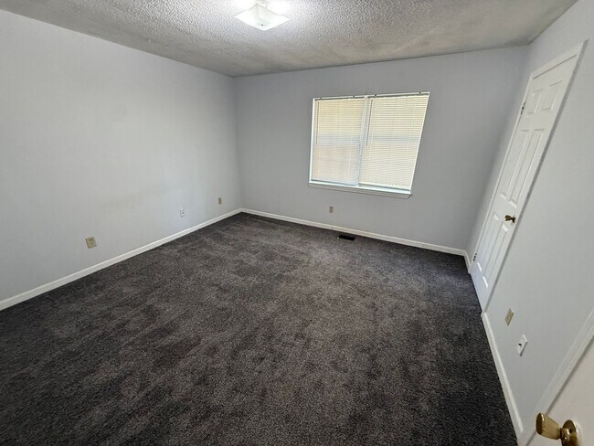 Building Photo - 208 Wynn Way