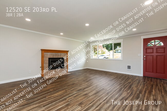 Building Photo - 12520 SE 203 Pl