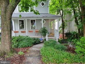 Building Photo - 4806 41st St NW