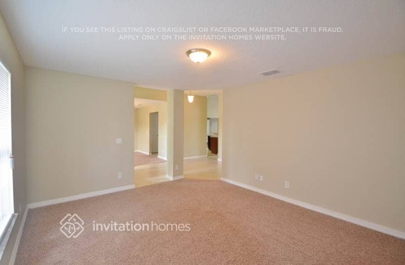 Building Photo - 2171 Big Buck Dr