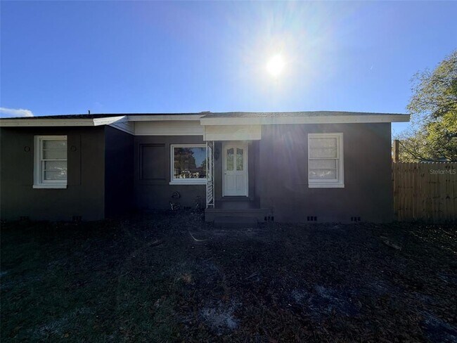 Building Photo - 4615 Wishart Blvd