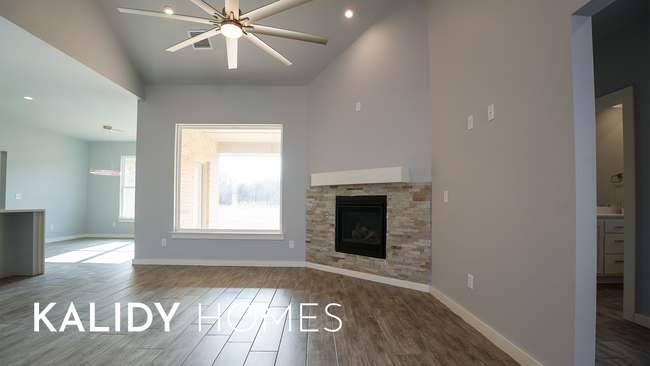 Building Photo - 14971 E Reno Ave