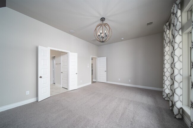 Building Photo - 8703 Azalea Crossing Ct