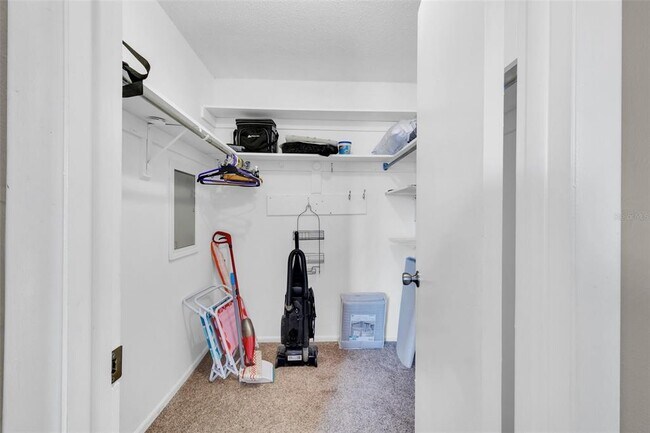Building Photo - 3847 35th Way S