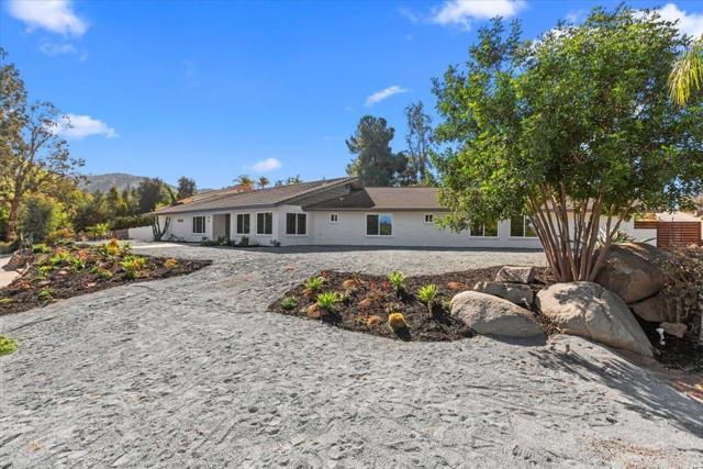 Building Photo - 16220 Del Norte