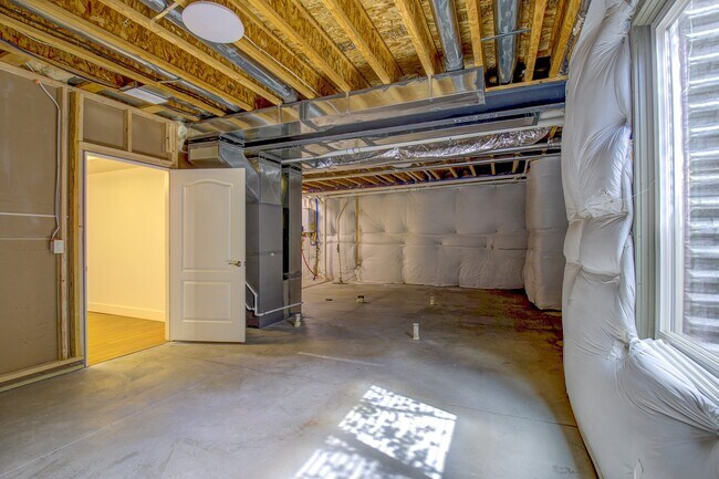 Building Photo - 7401 Turnbull Ct