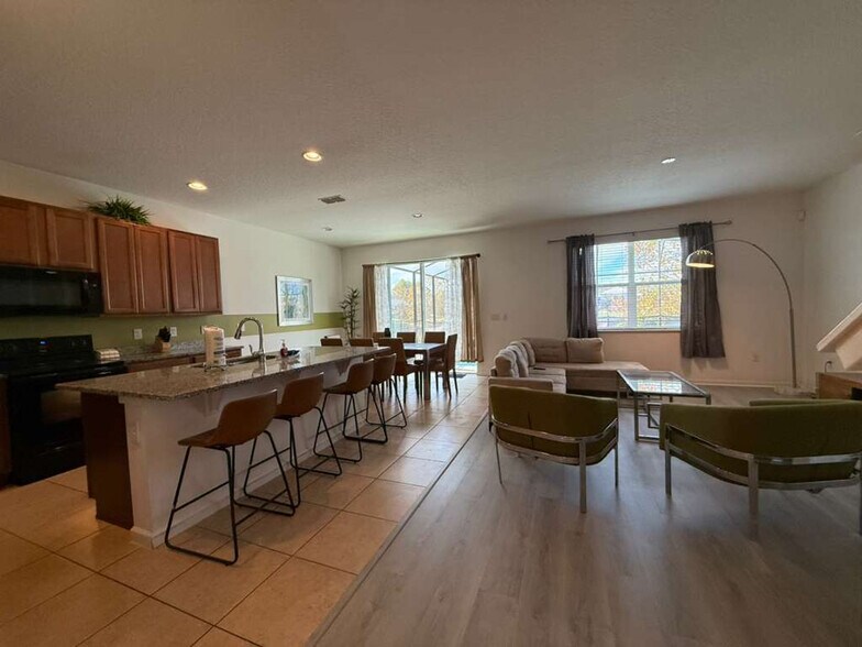 Building Photo - 230 Ballo Dr