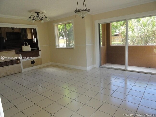 Building Photo - 6205 SW 131st Ct